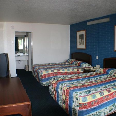 Budget Inn - Charlotte Habitación foto